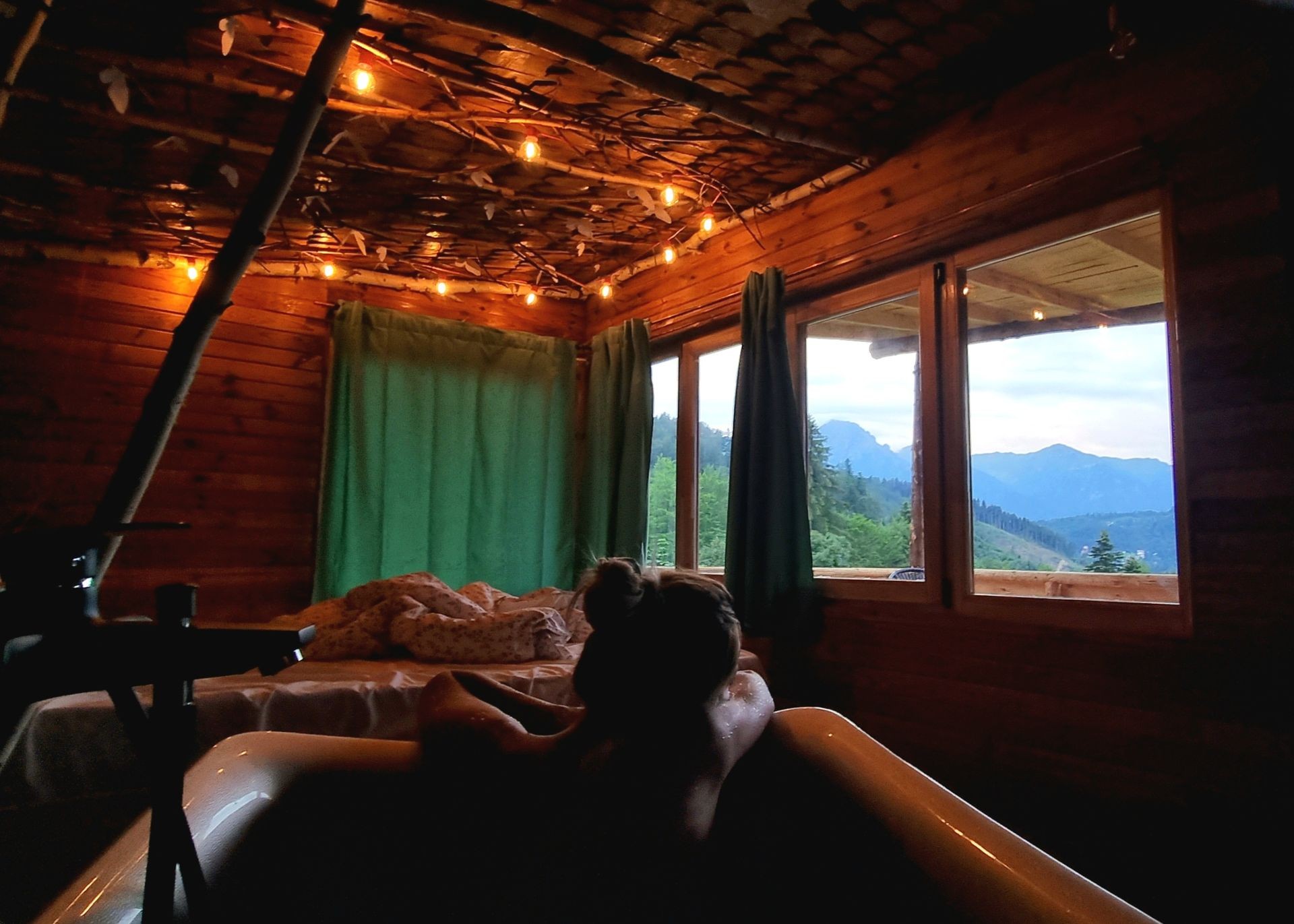 Peaceful and Intimate Living